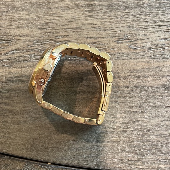 Michael kors watch - Picture 2 of 4